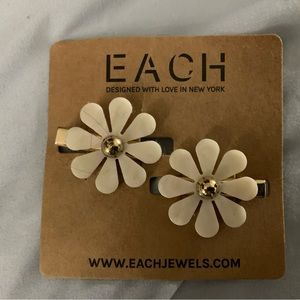 Hair clips -adorable